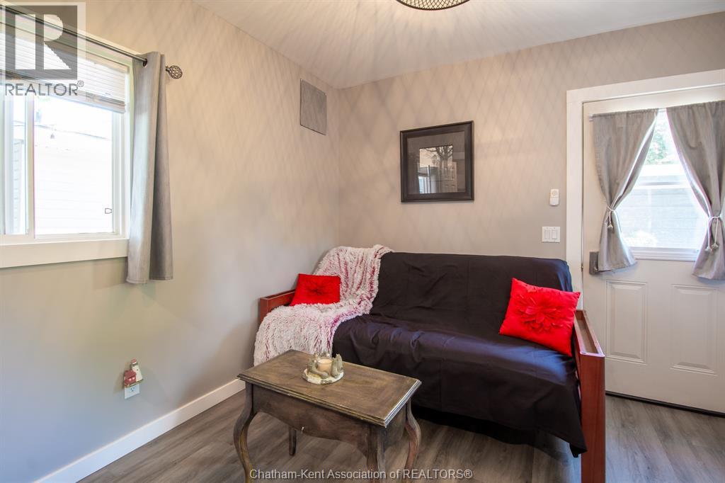 42 Wellington STREET - Image 34