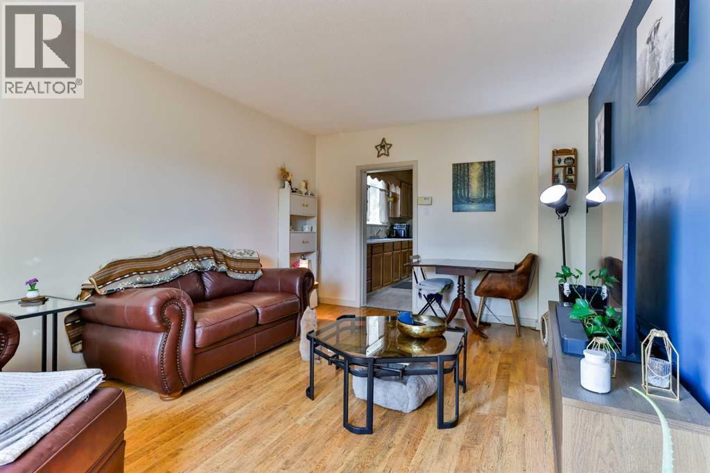 710 15 Street N - Image 7
