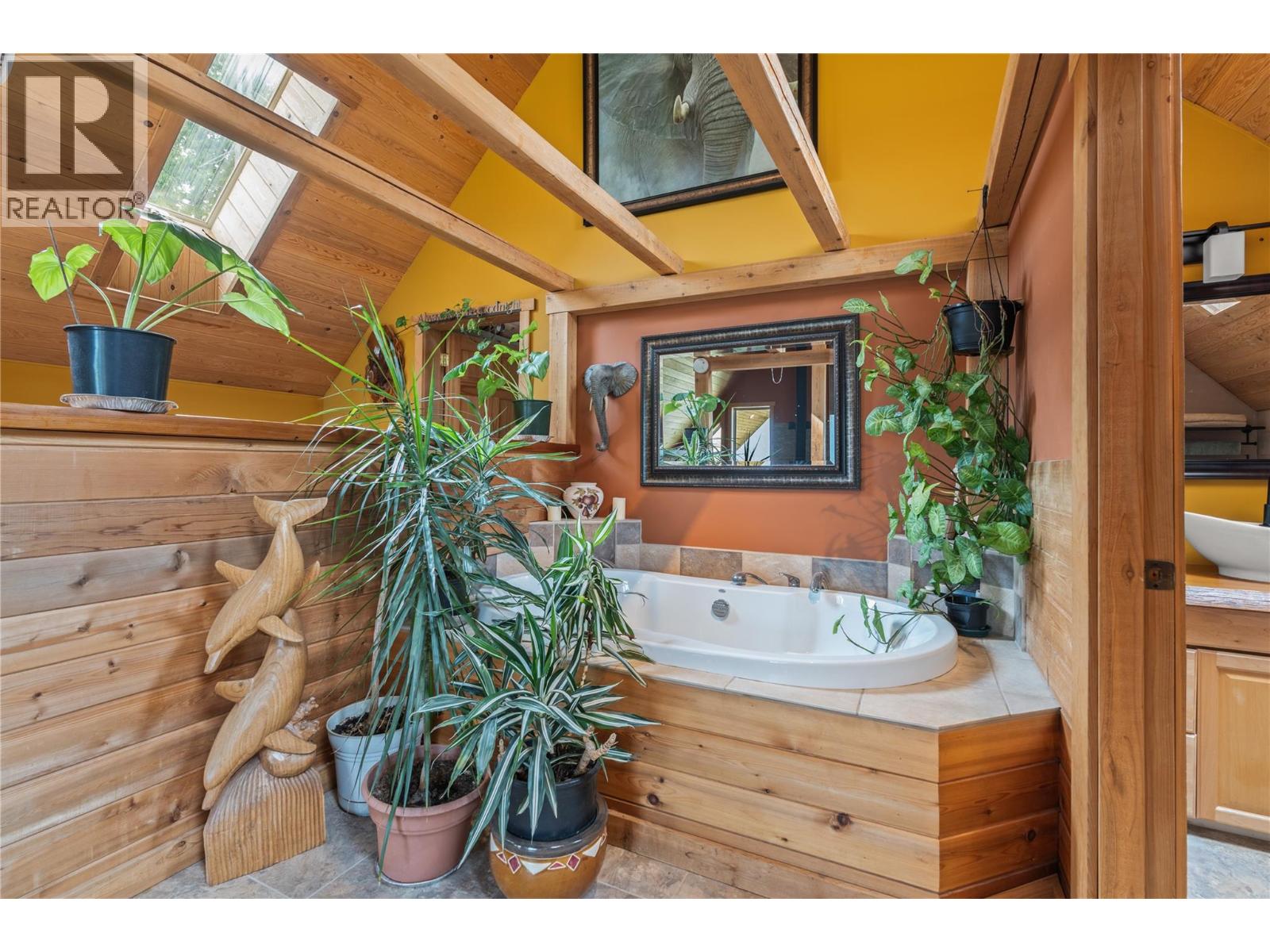 310 Grandview Bench Road - Image 34