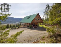 310 Grandview Bench Road, Grindrod, BC V0E1Y0 Photo 44