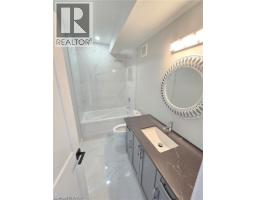 18 Hincks Street Unit# B, New Hamburg, ON N3A2A3 Photo 11
