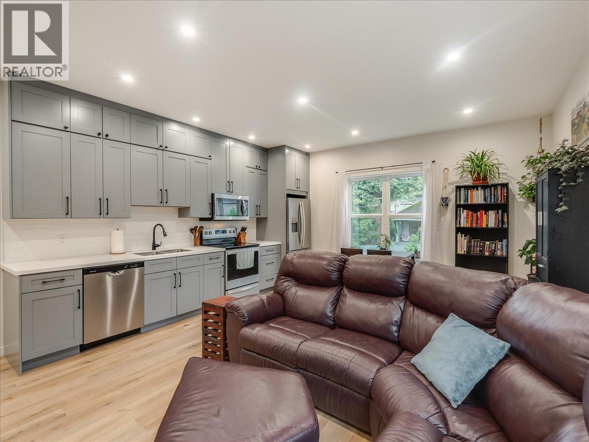 1224 STANLEY Street Unit# D, Nelson