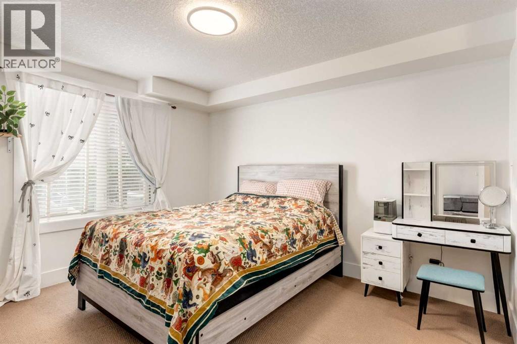 #132 500 Rocky Vista Gardens NW - 12