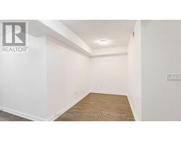 525 - 275 Village Green Square, Toronto, ON M1S0L8 Photo 18