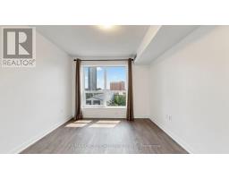 525 - 275 Village Green Square, Toronto, ON M1S0L8 Photo 22