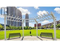 525 - 275 Village Green Square, Toronto, ON M1S0L8 Photo 40