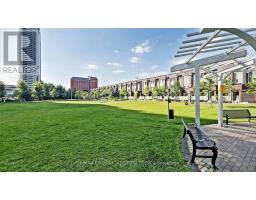 525 - 275 Village Green Square, Toronto, ON M1S0L8 Photo 41