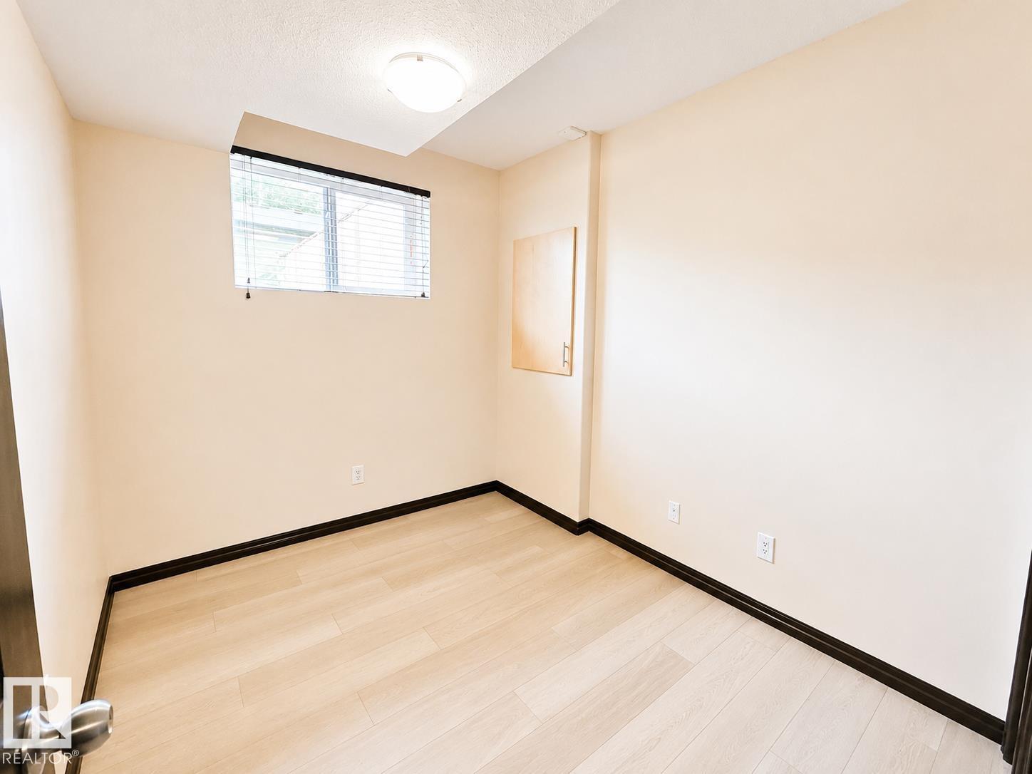 11625 88 ST NW - 53