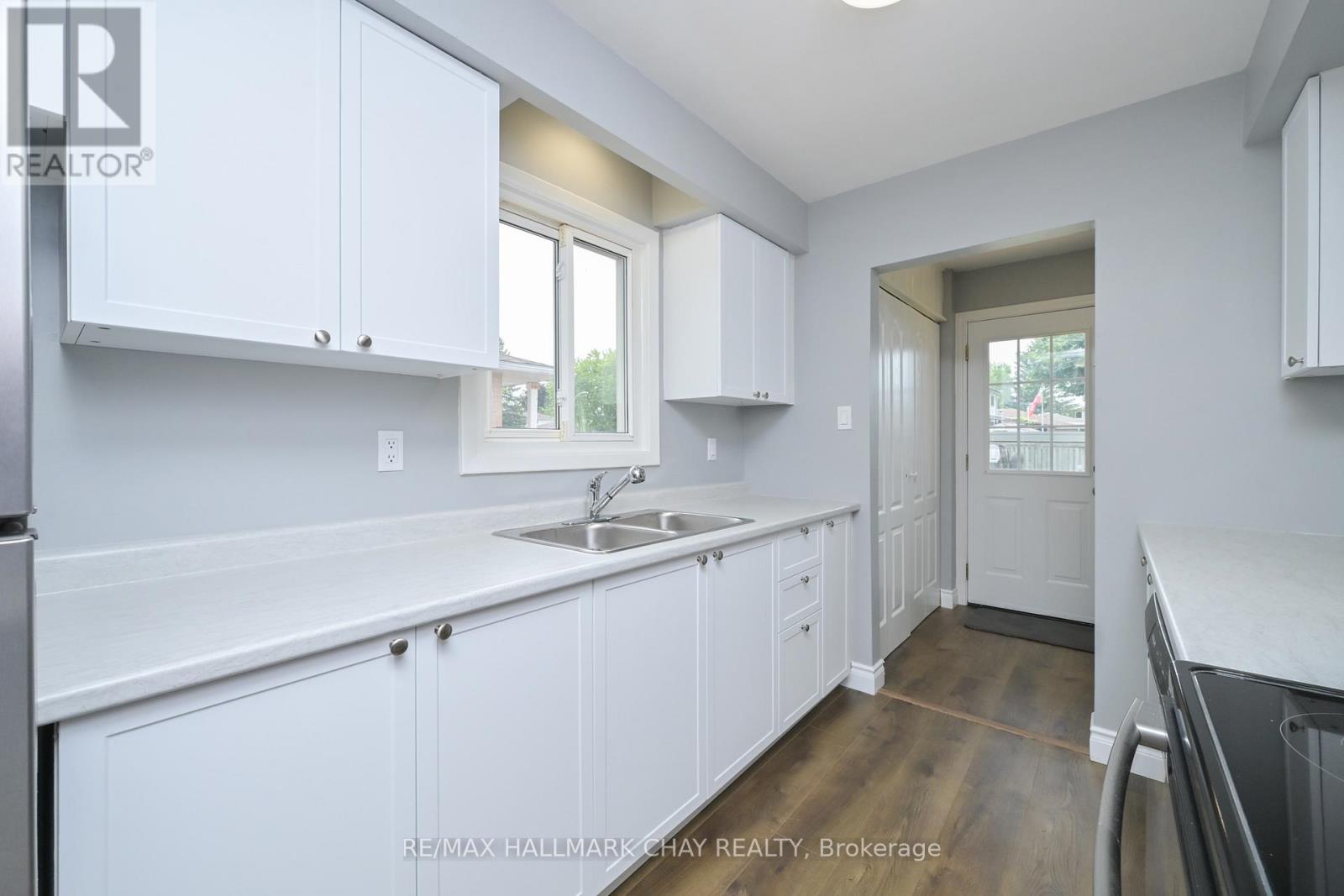 186 BEATTIE AVENUE - 6