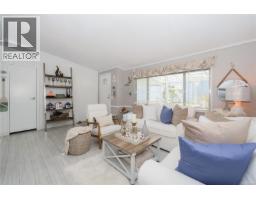 33 7701 Central Saanich Rd, Central Saanich, BC V8M1X3 Photo 16