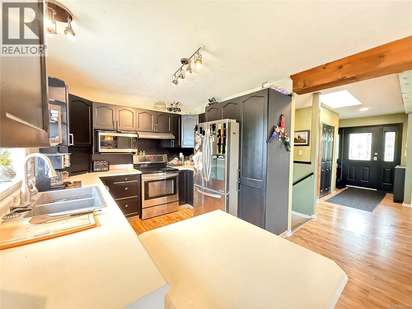 2116 Northland Rd - Image 8