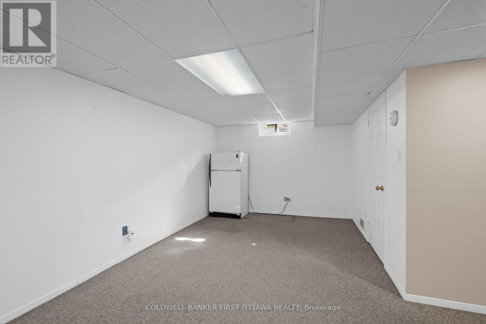 3004 VICTORIA HEIGHTS CRESCENT - 27