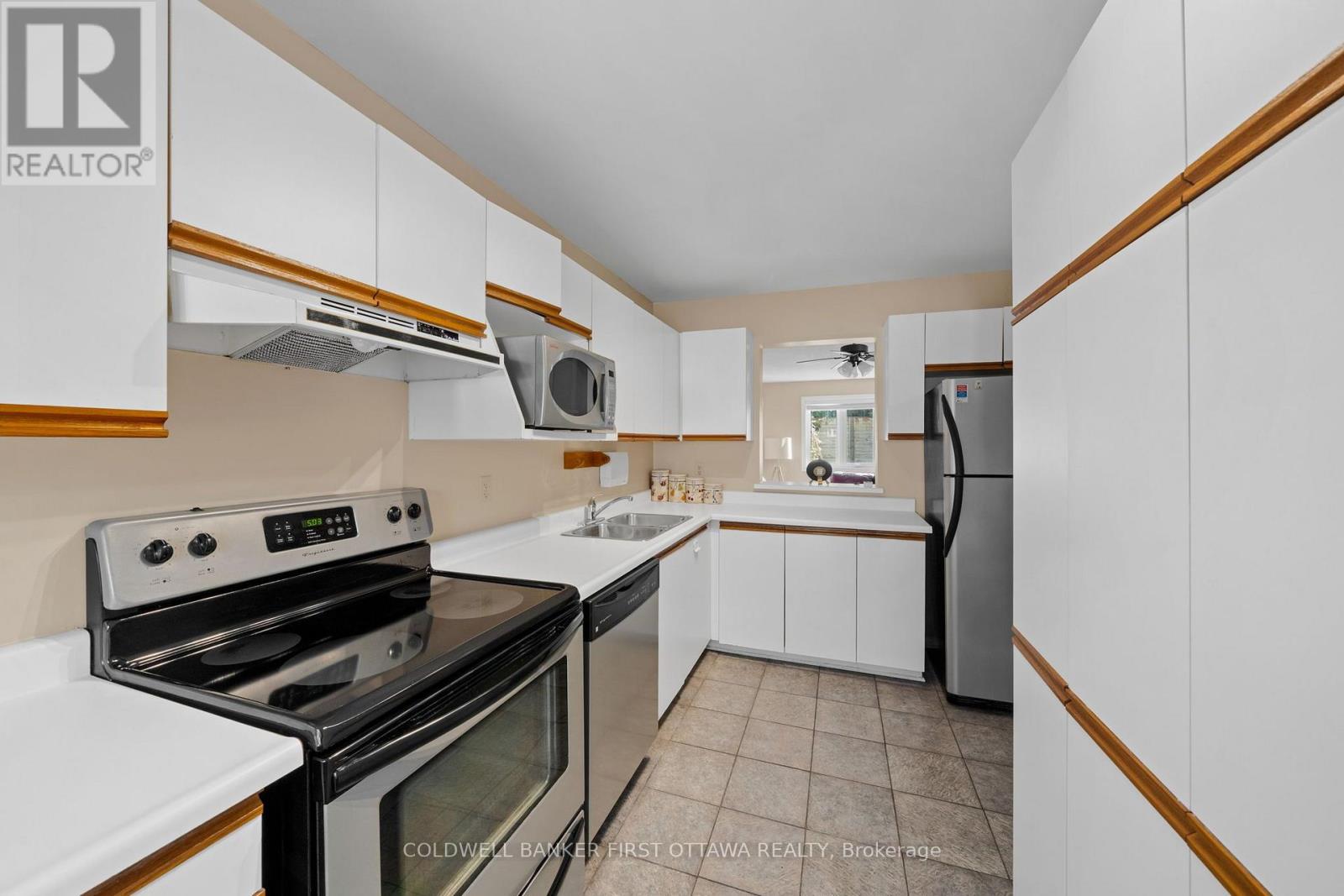 3004 VICTORIA HEIGHTS CRESCENT - Image 7