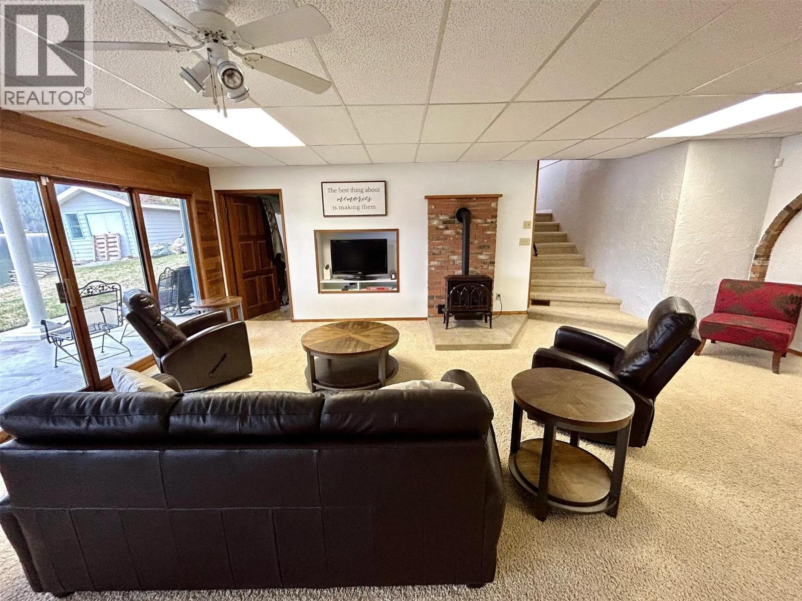 2437 Blind Bay Road, Blind Bay