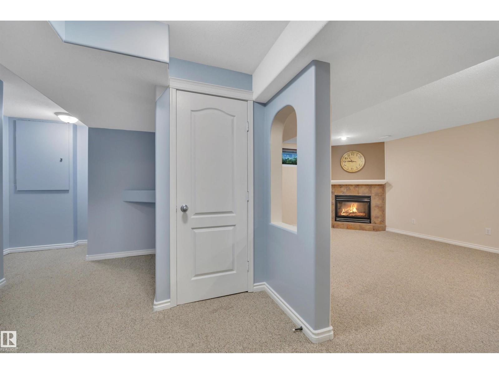 78 BIRCHMONT CR - Image 34