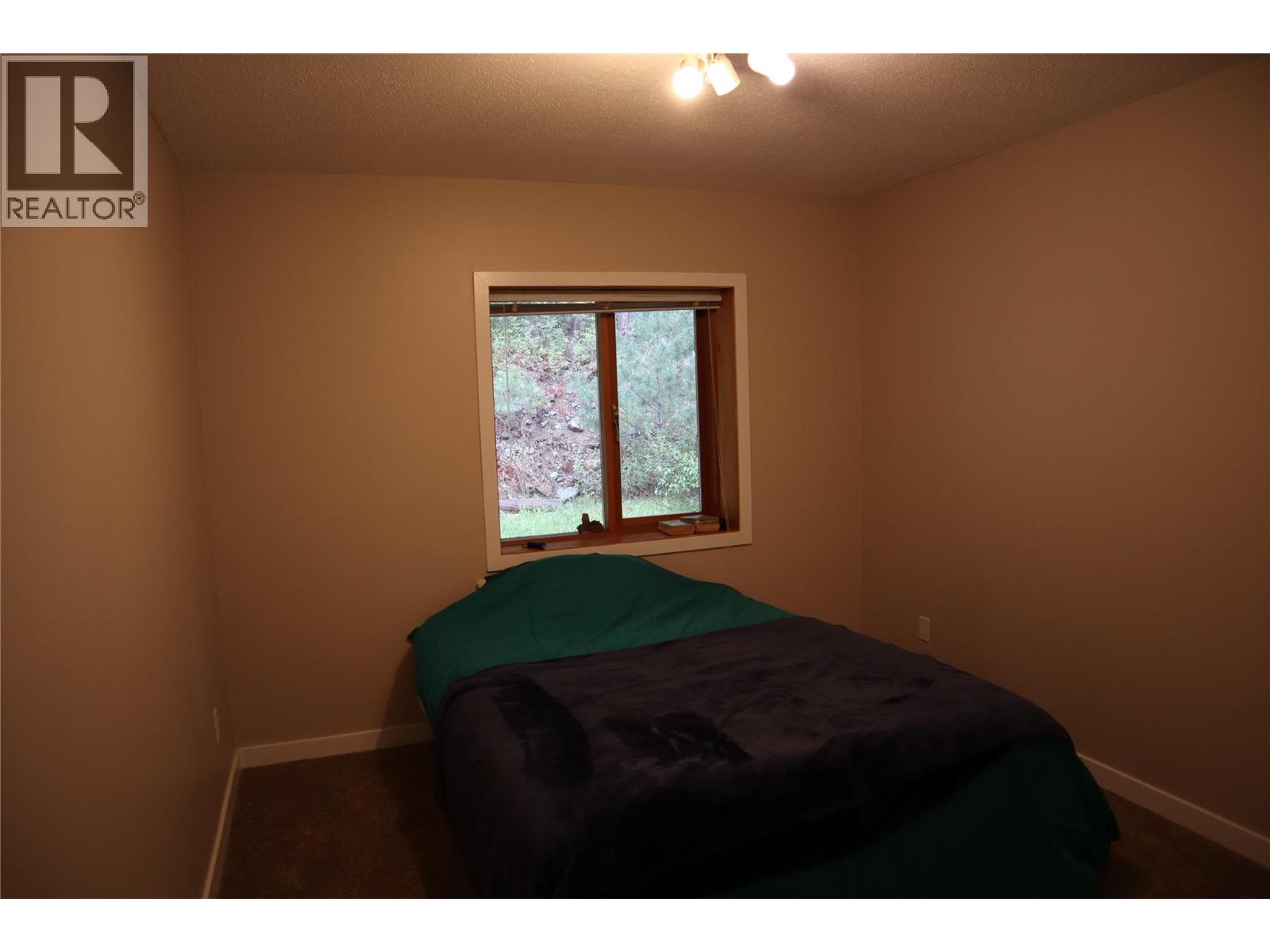 4221 Barriere Lakes Road, Barriere
