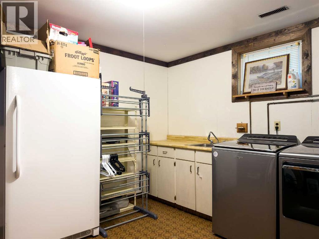 34545 Range Road 43 - Image 27