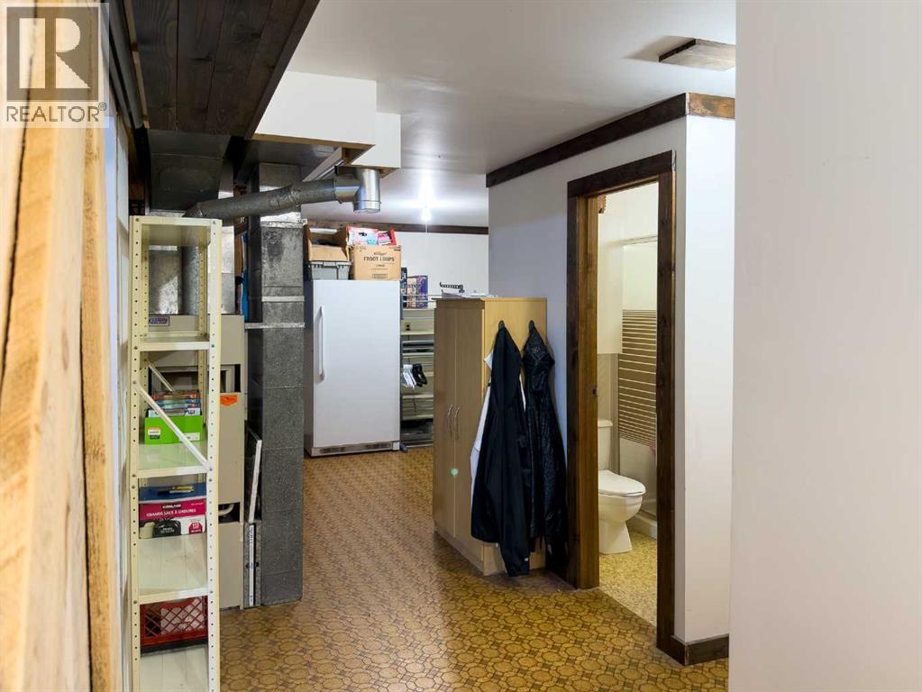34545 Range Road 43 - Image 25