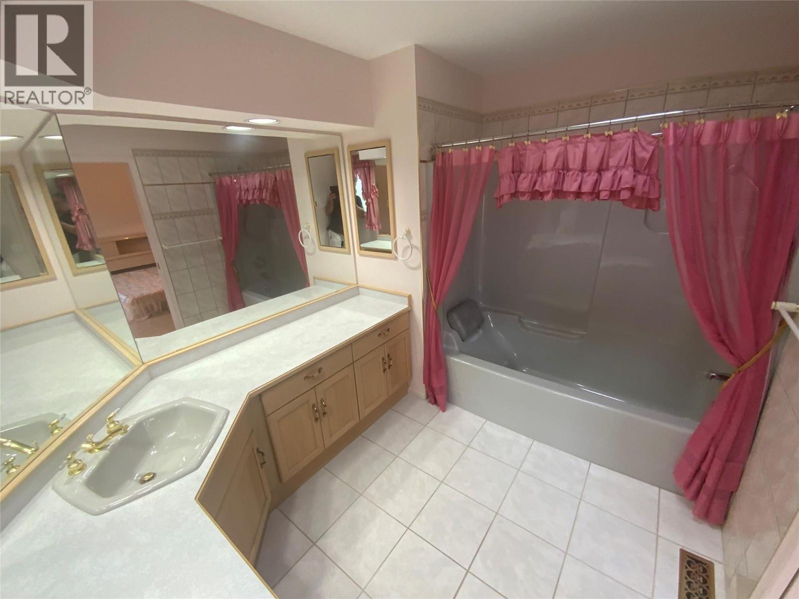 3333 South Main Street Unit# 88, Penticton