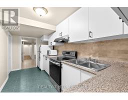 Bsmt - 62 Fairlane Crescent, Vaughan, ON L4H2G9 Photo 10