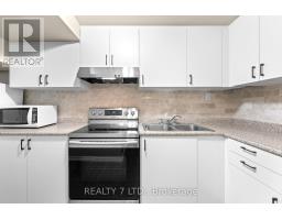 Bsmt - 62 Fairlane Crescent, Vaughan, ON L4H2G9 Photo 11