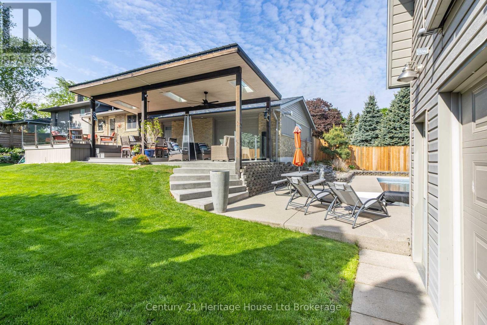 11 MILLARD STREET - Image 3