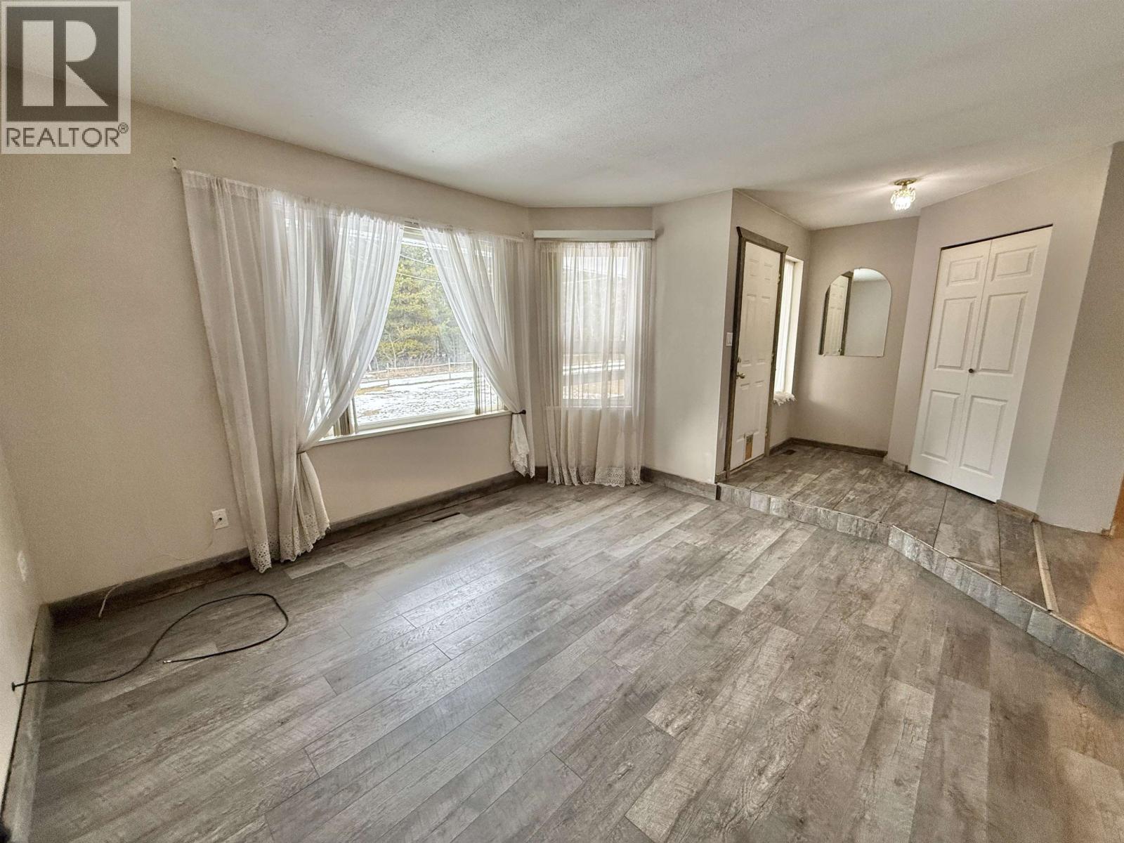 4006 BLUESTONE ROAD - 11
