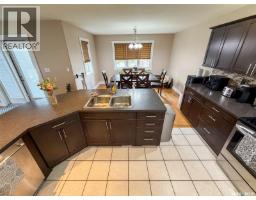 715 Centre Street, Shaunavon, SK S0N2M0 Photo 23