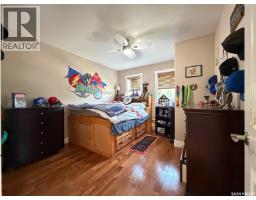 715 Centre Street, Shaunavon, SK S0N2M0 Photo 30