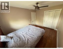 715 Centre Street, Shaunavon, SK S0N2M0 Photo 37
