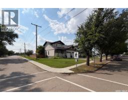 715 Centre Street, Shaunavon, SK S0N2M0 Photo 59