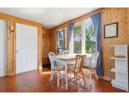 42 Ch. Du Lac-allet, Kiamika, QC J0W1G0 Photo 8