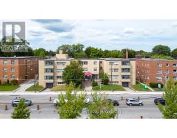 111 - 896 Eglinton Avenue E, Toronto, ON M4G2L2 Photo 13