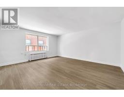 111 - 896 Eglinton Avenue E, Toronto, ON M4G2L2 Photo 7