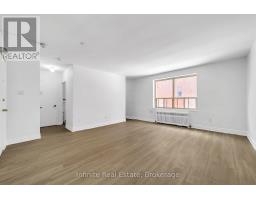 111 - 896 Eglinton Avenue E, Toronto, ON M4G2L2 Photo 8