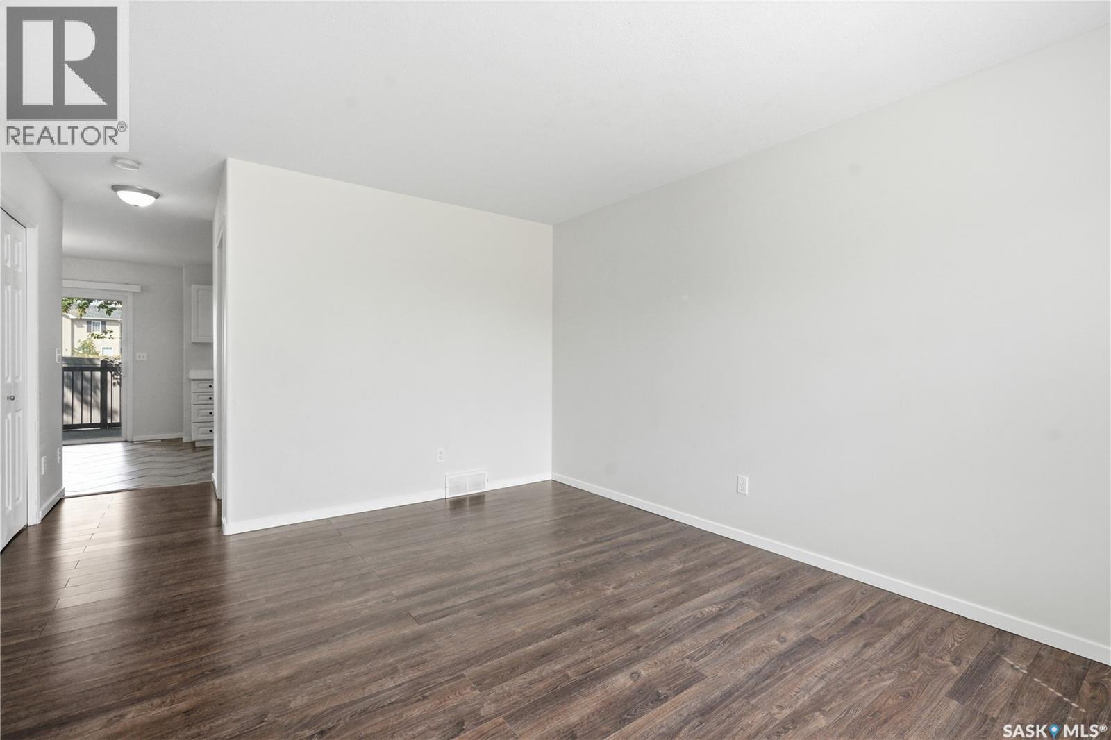 #32 203 Herold TERRACE - 6