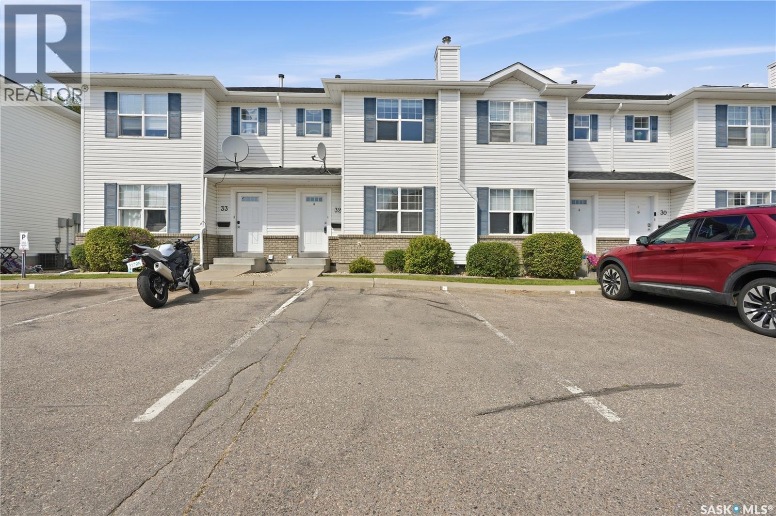 #32 203 Herold TERRACE - 38