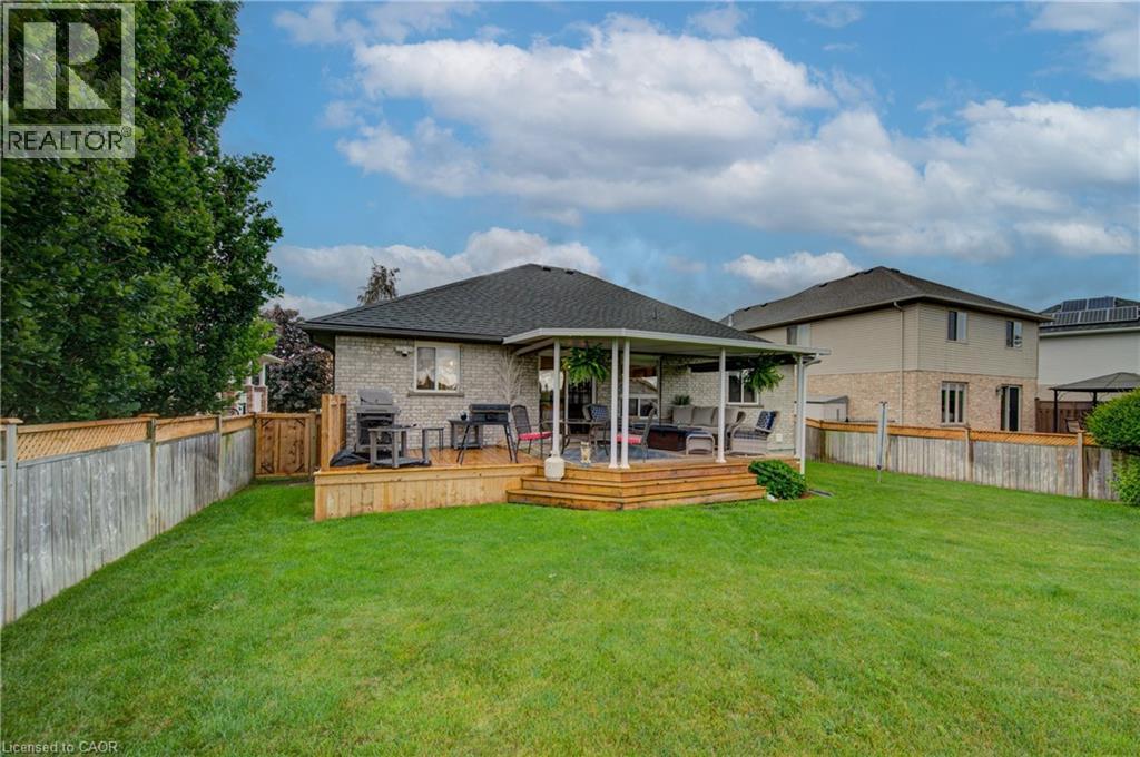 32 APPLEWOOD Street - Image 33