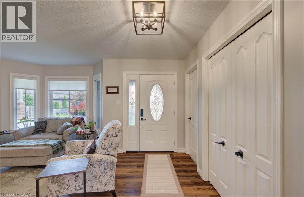 32 APPLEWOOD Street - Image 5