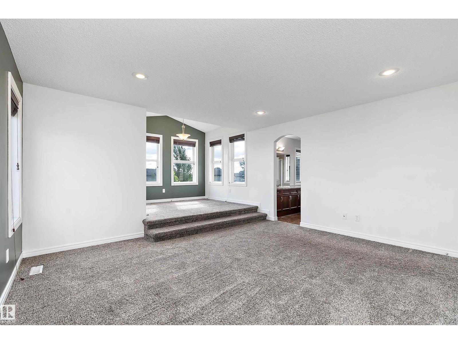 1103 115 ST SW - 37