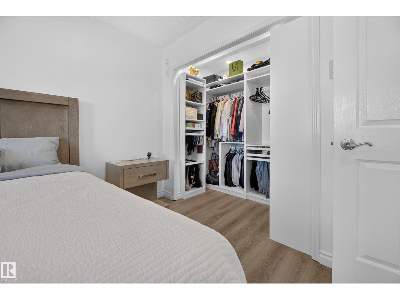 251 RIVER PT NW - 32
