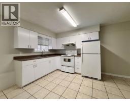 Lower 120 Springer Avenue, Burnaby, BC V5B3K3 Photo 7