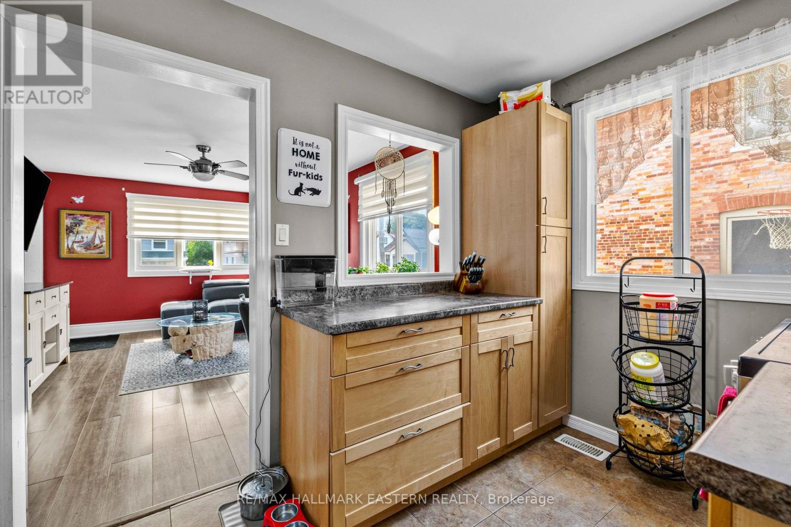 420 EDISON AVENUE - Image 11