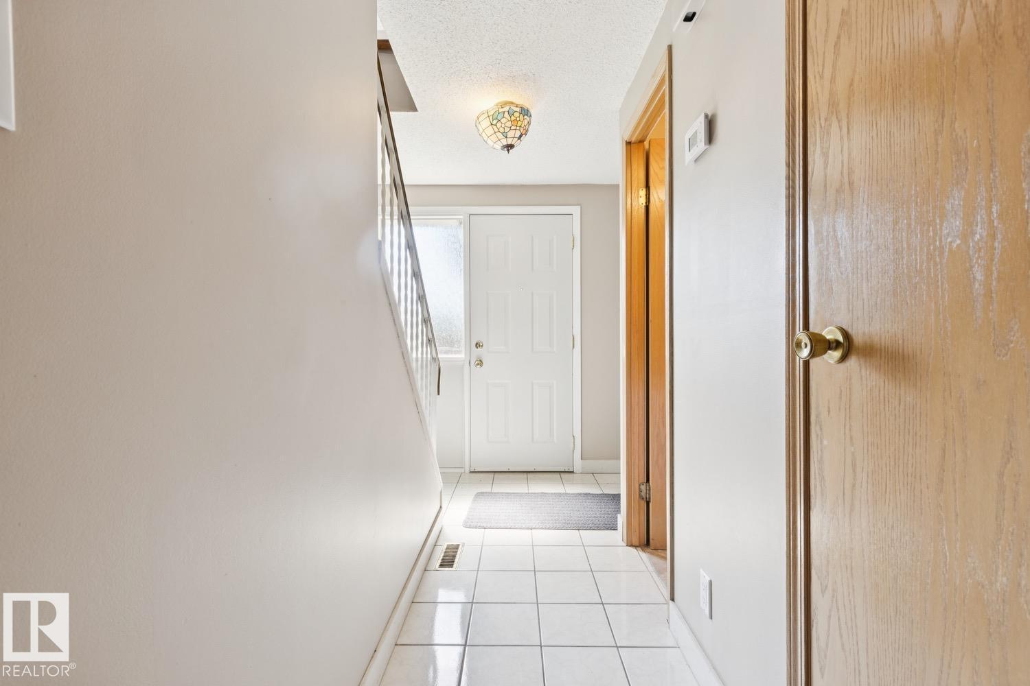 167 RIDGEWOOD TC - Image 32