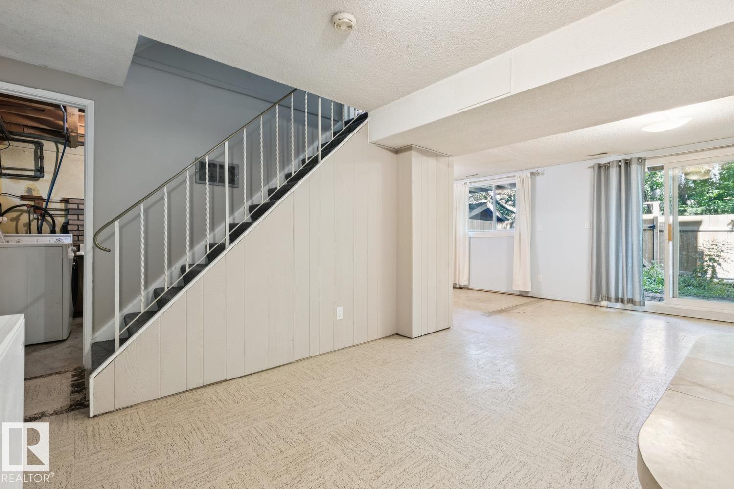 167 RIDGEWOOD TC - Image 51