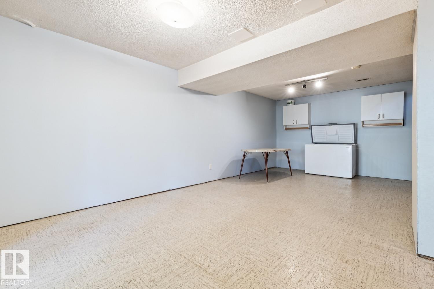 167 RIDGEWOOD TC - Image 49