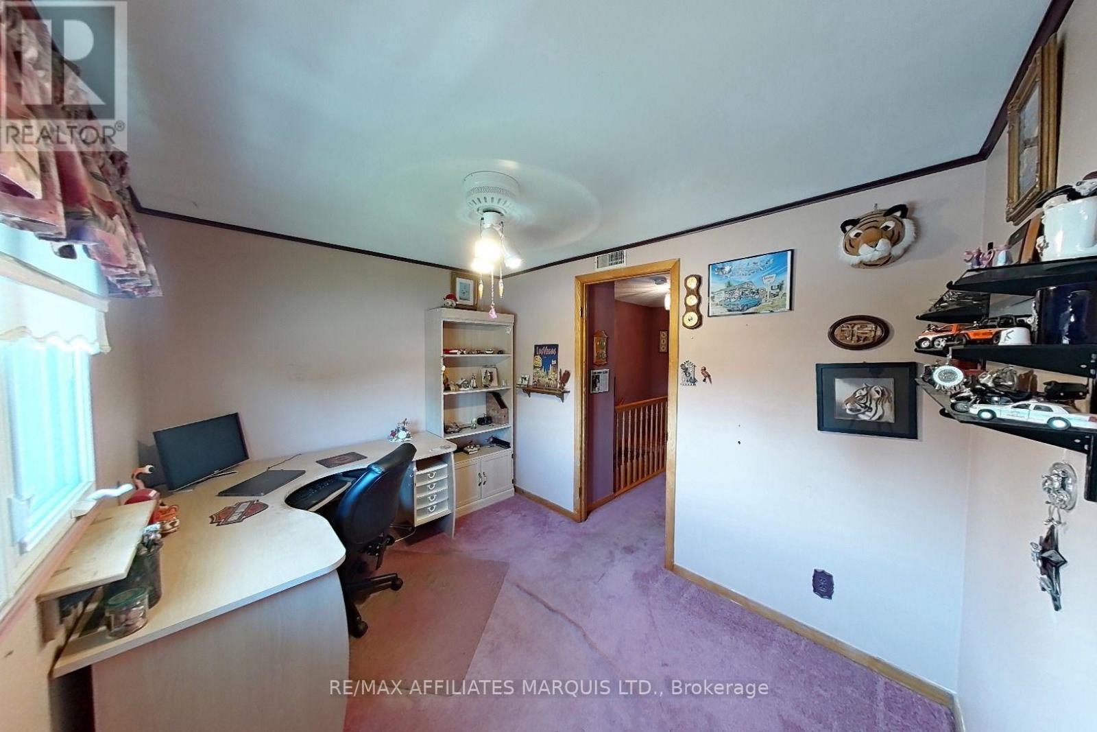 917 QUEEN STREET - Image 8