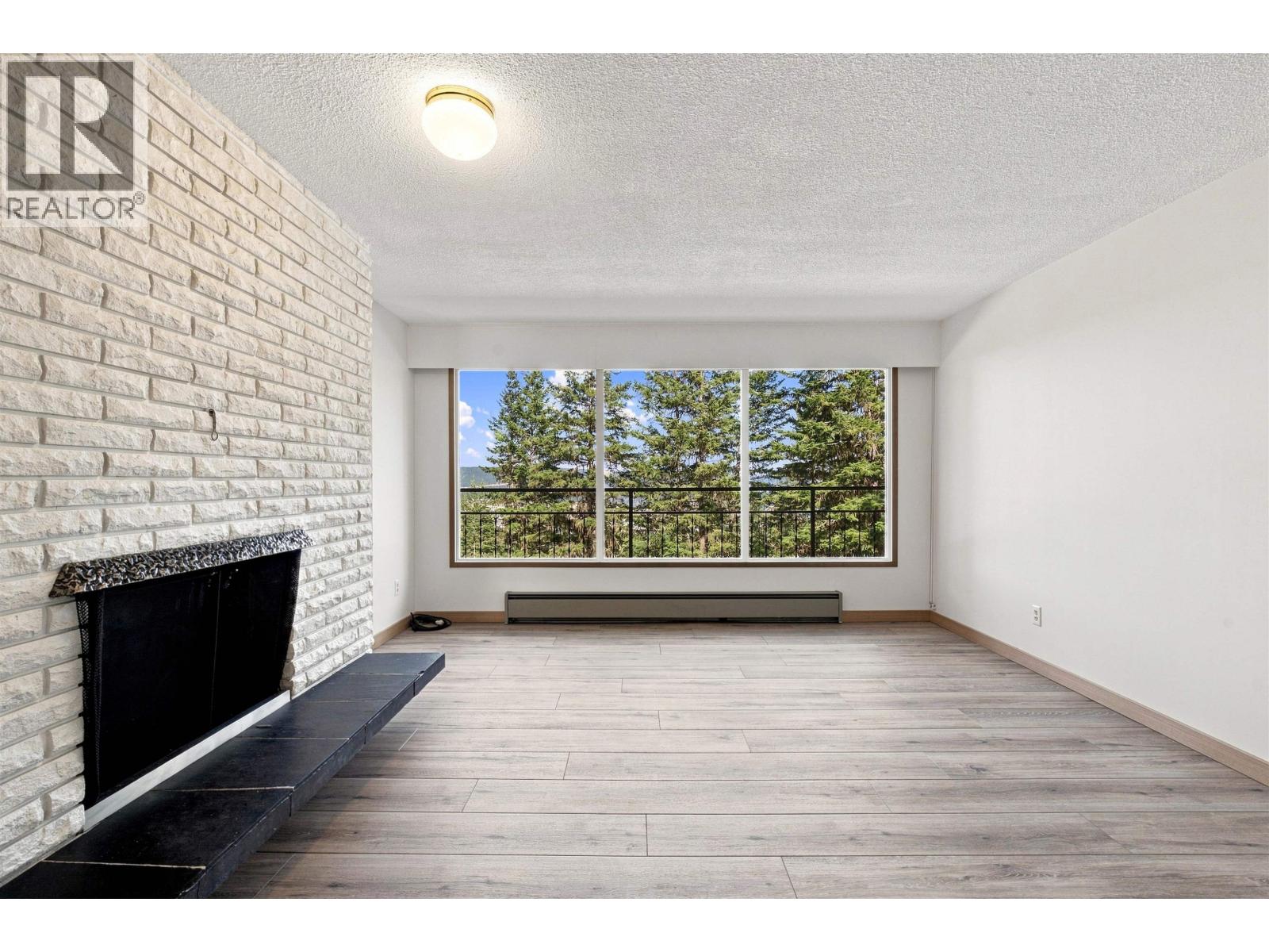 1004 HODGSON ROAD - 10
