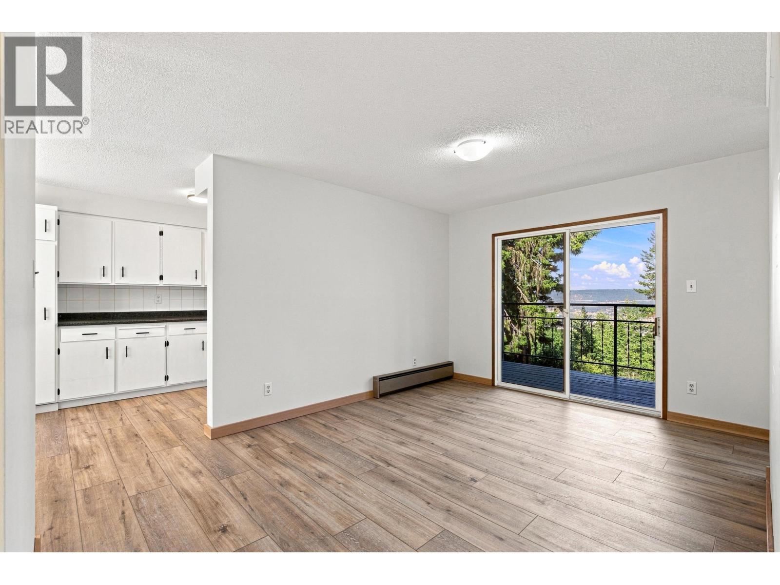1004 HODGSON ROAD - 7