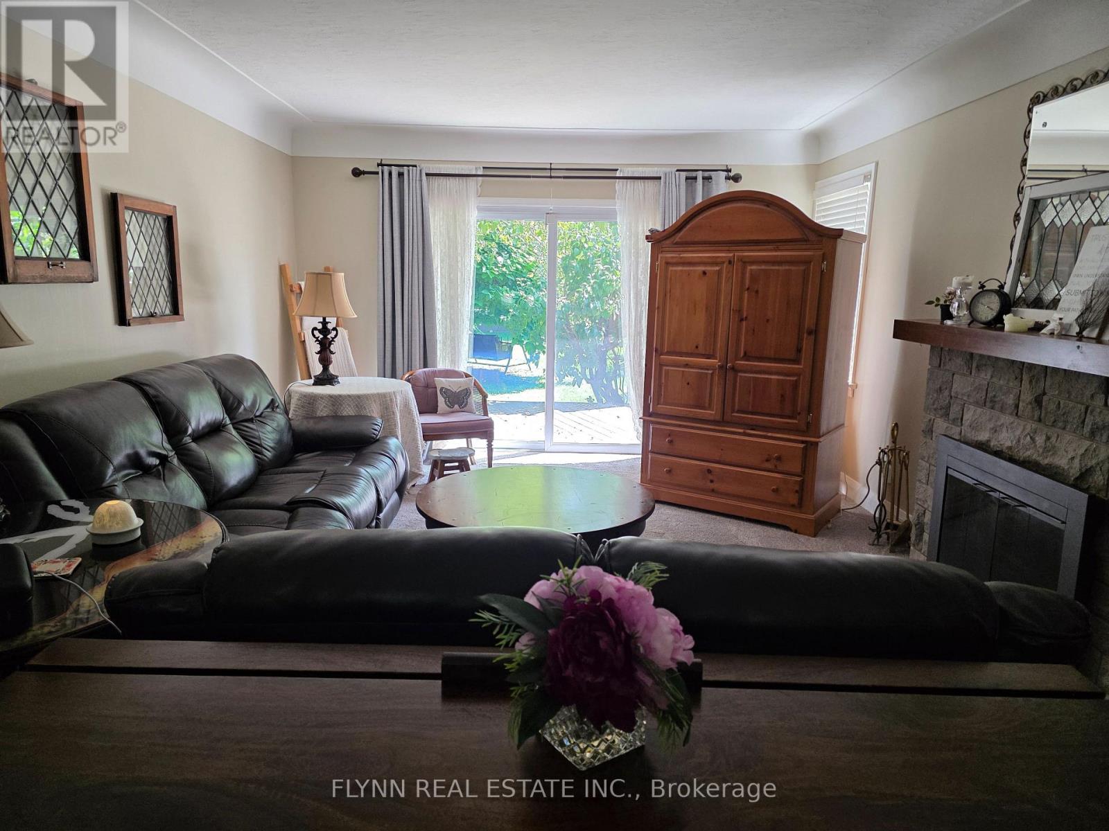 5896 VALLEY WAY - Image 8